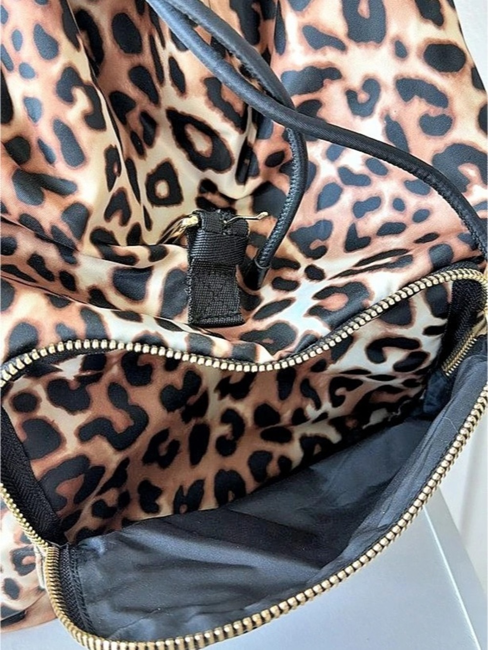 PINK Leopard Print Drawstring Backpack - Picture 6 of 10